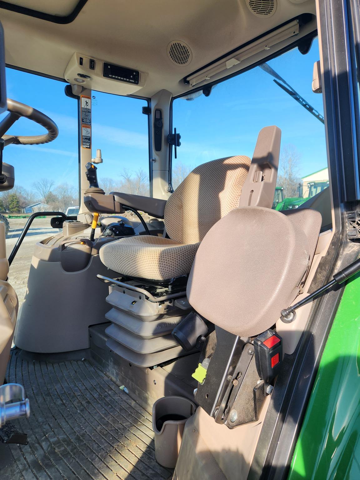 2023 John Deere 6140M Image