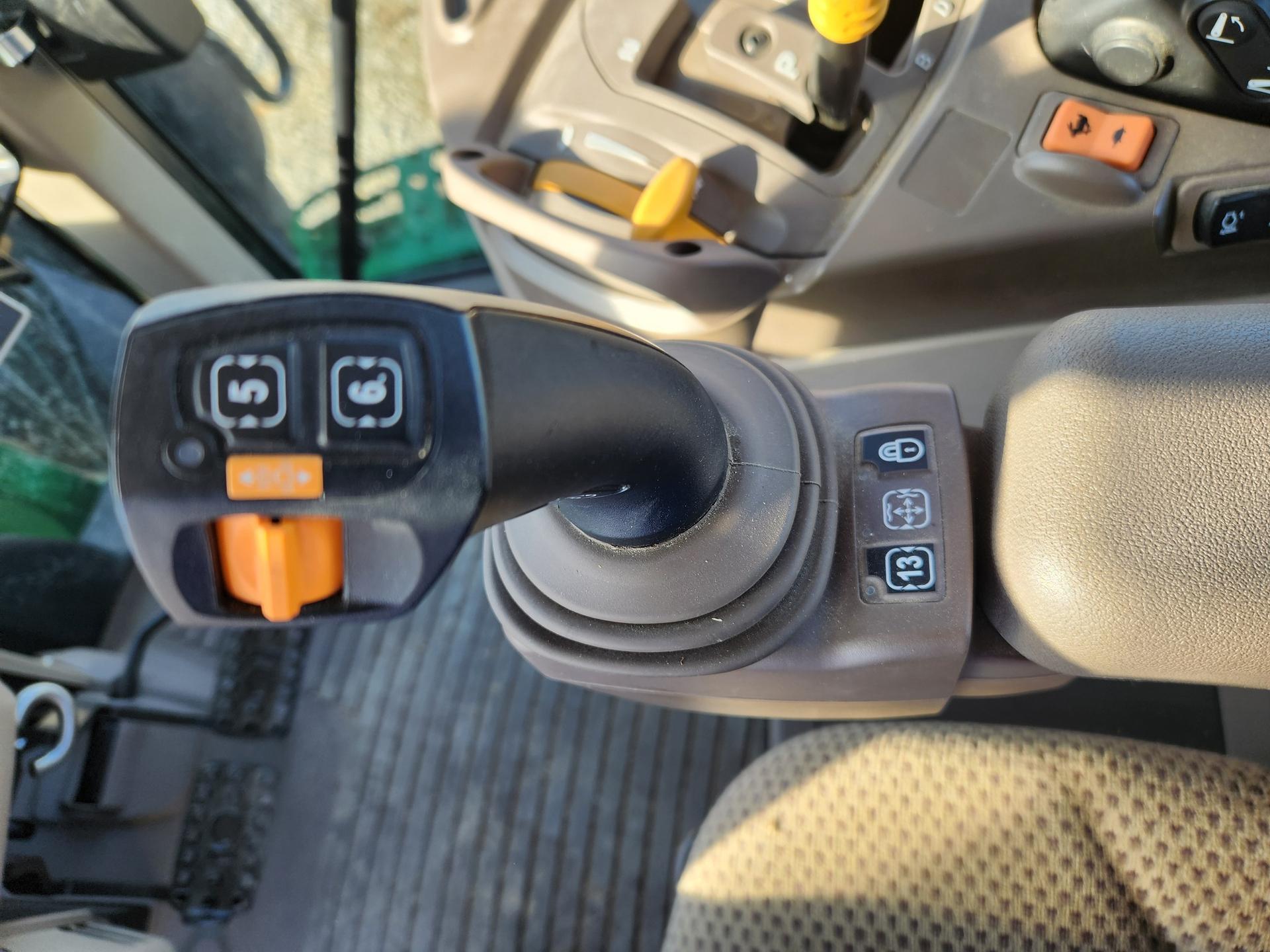 2023 John Deere 6140M Image