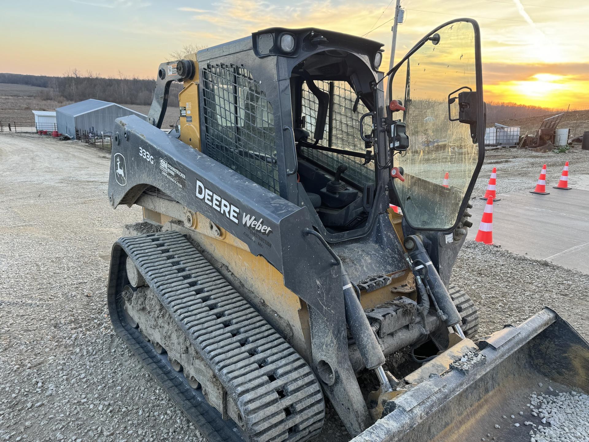 2021 John Deere 333G Image
