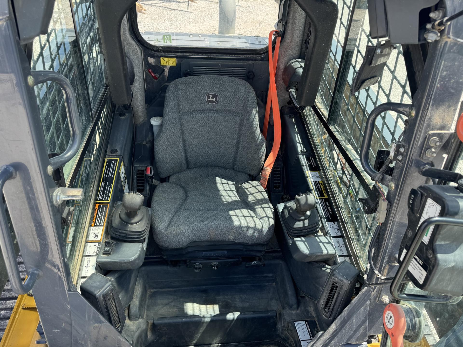 2021 John Deere 333G Image