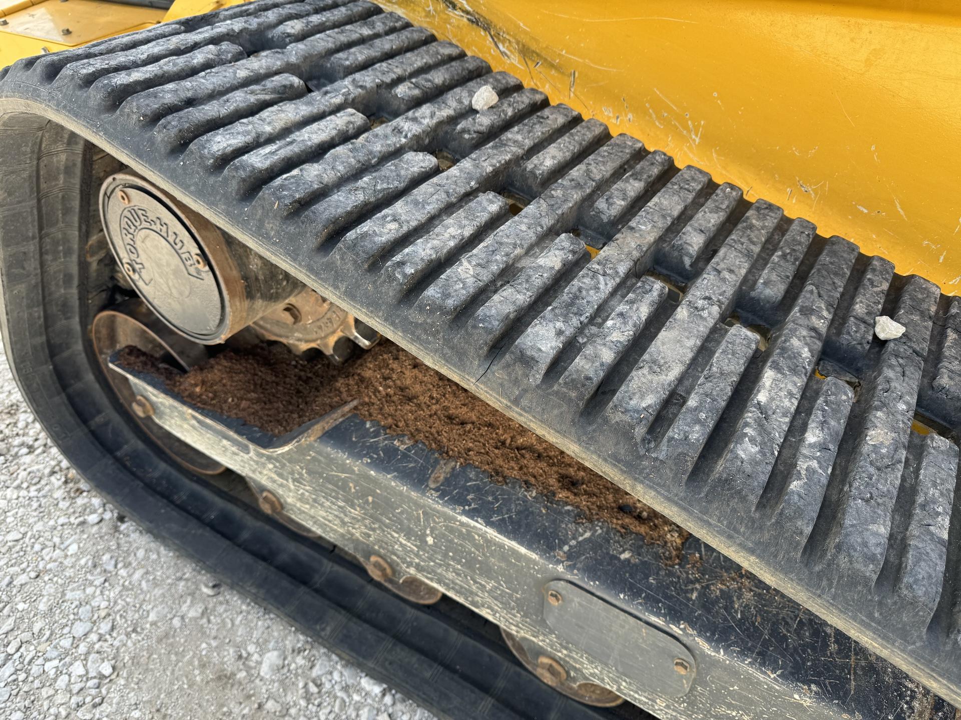 2021 John Deere 333G Image