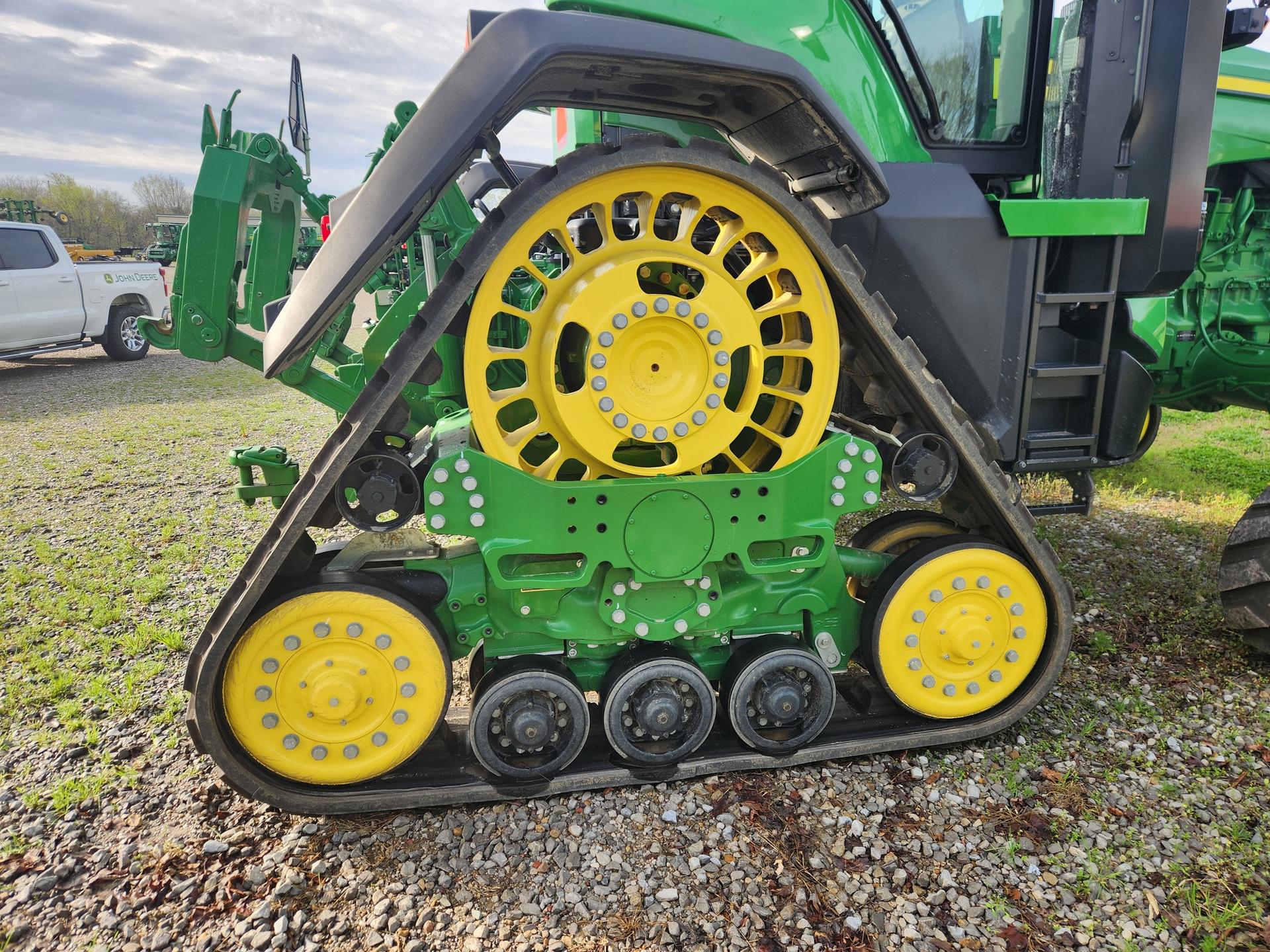 2024 John Deere 8RX 340 Image