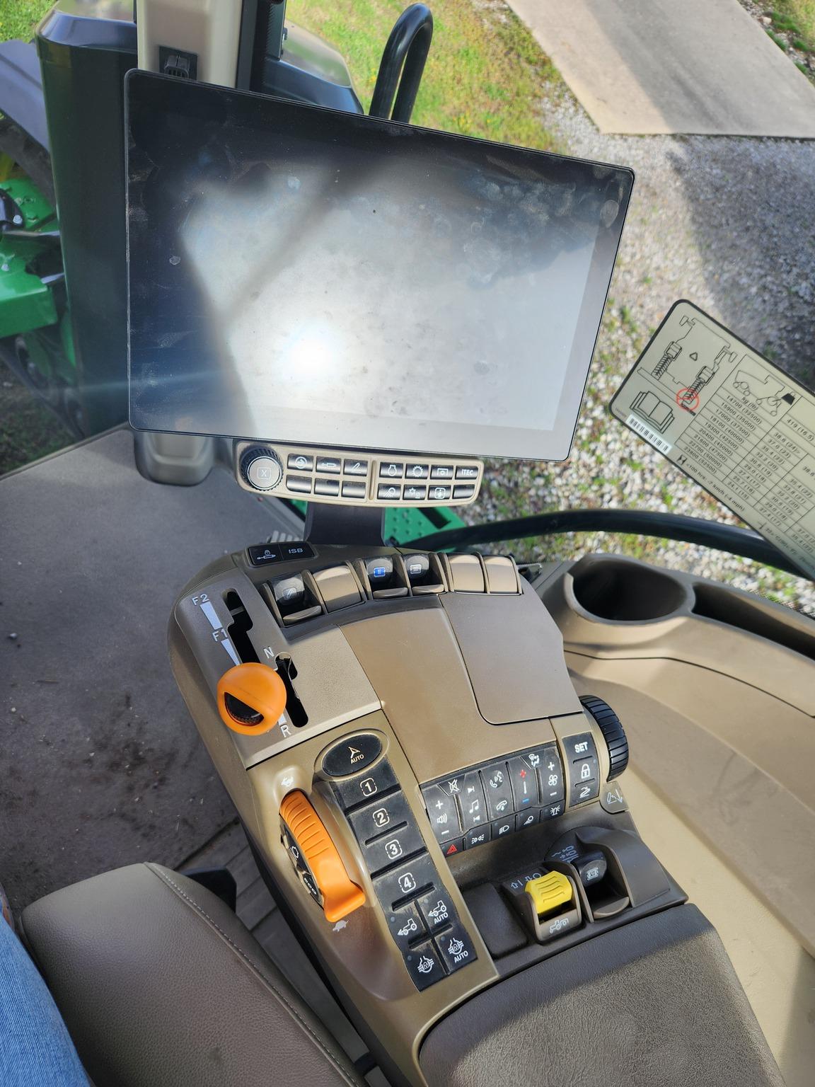 2024 John Deere 8RX 340 Image
