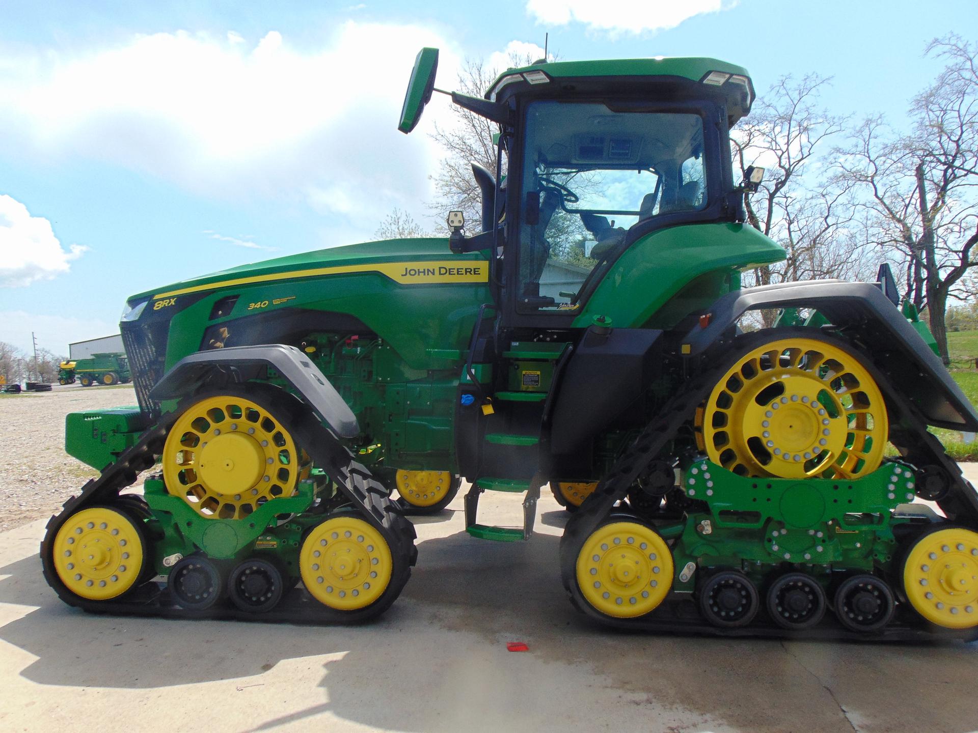 2024 John Deere 8RX 340 Image