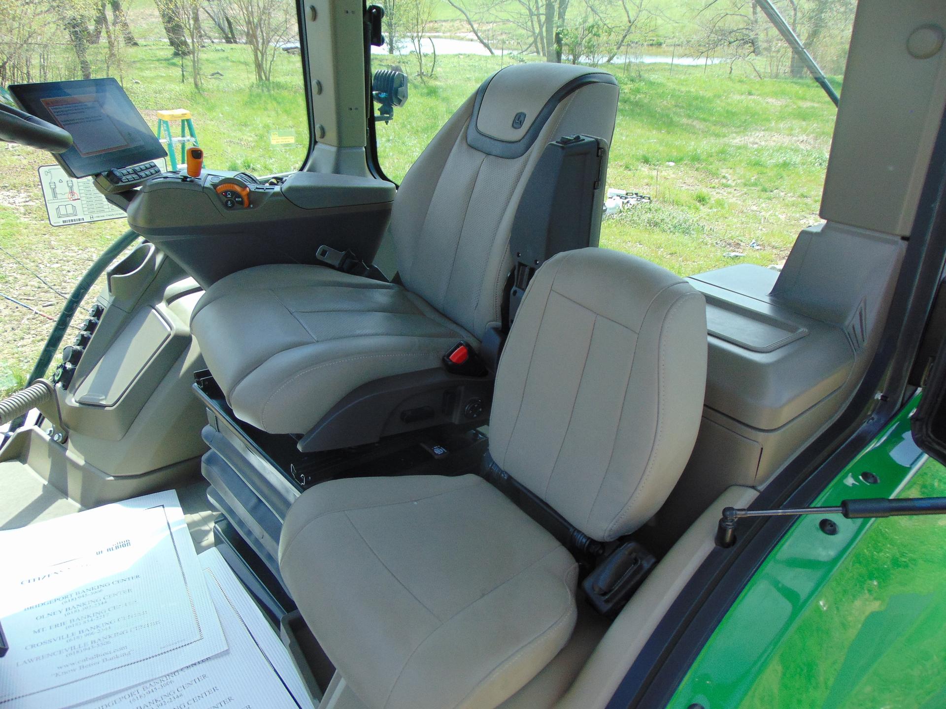 2024 John Deere 8RX 340 Image