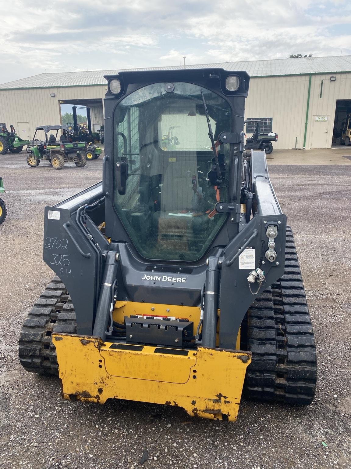 2023 John Deere 325G Image