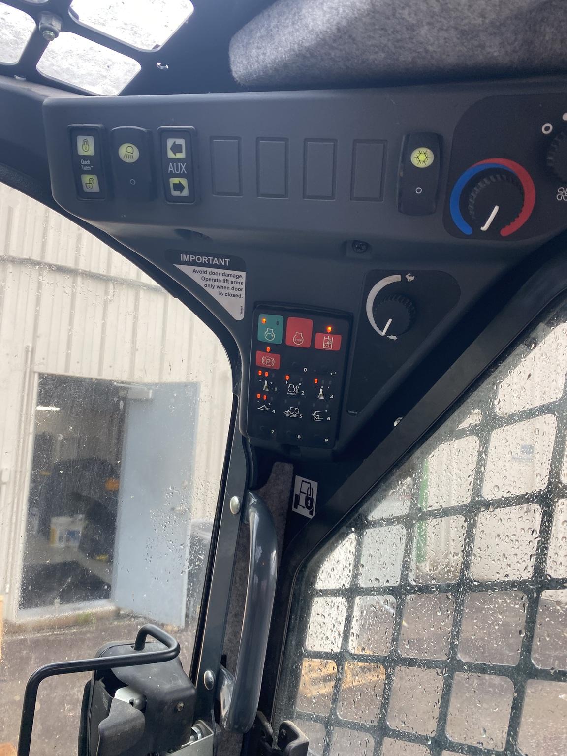 2023 John Deere 325G Image