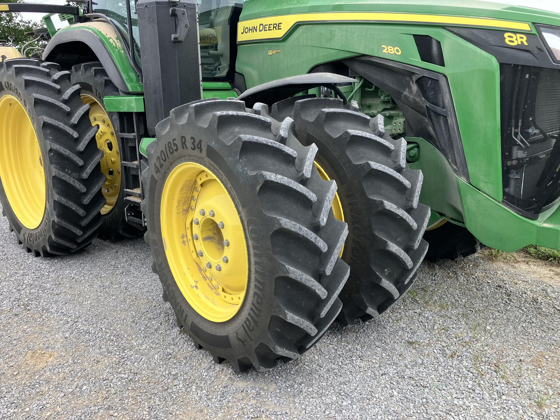 2024 John Deere 8R 280 Image