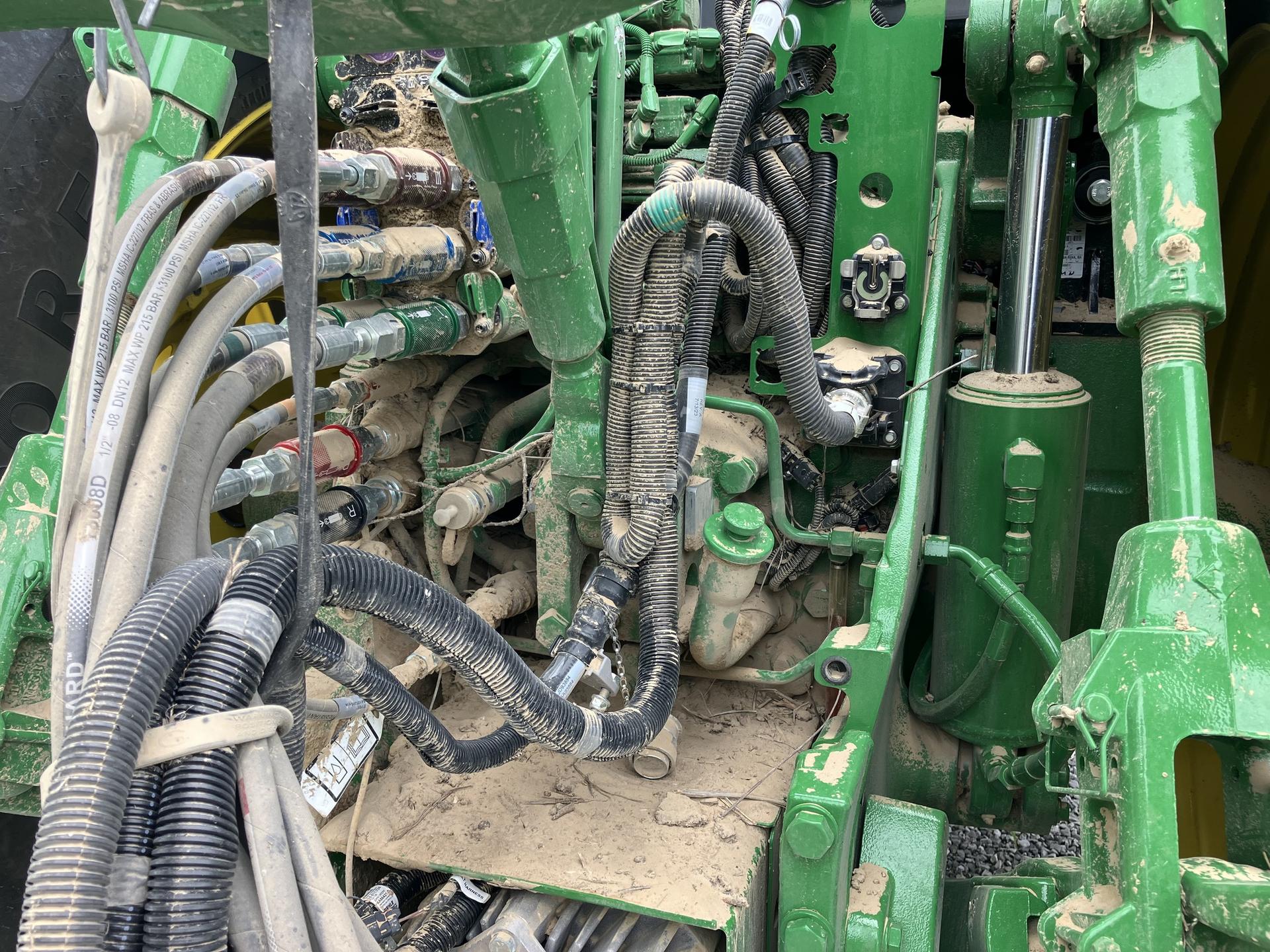 2024 John Deere 8R 280 Image