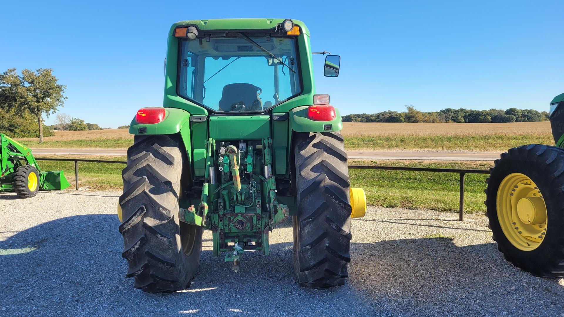 2006 John Deere 6420 Image