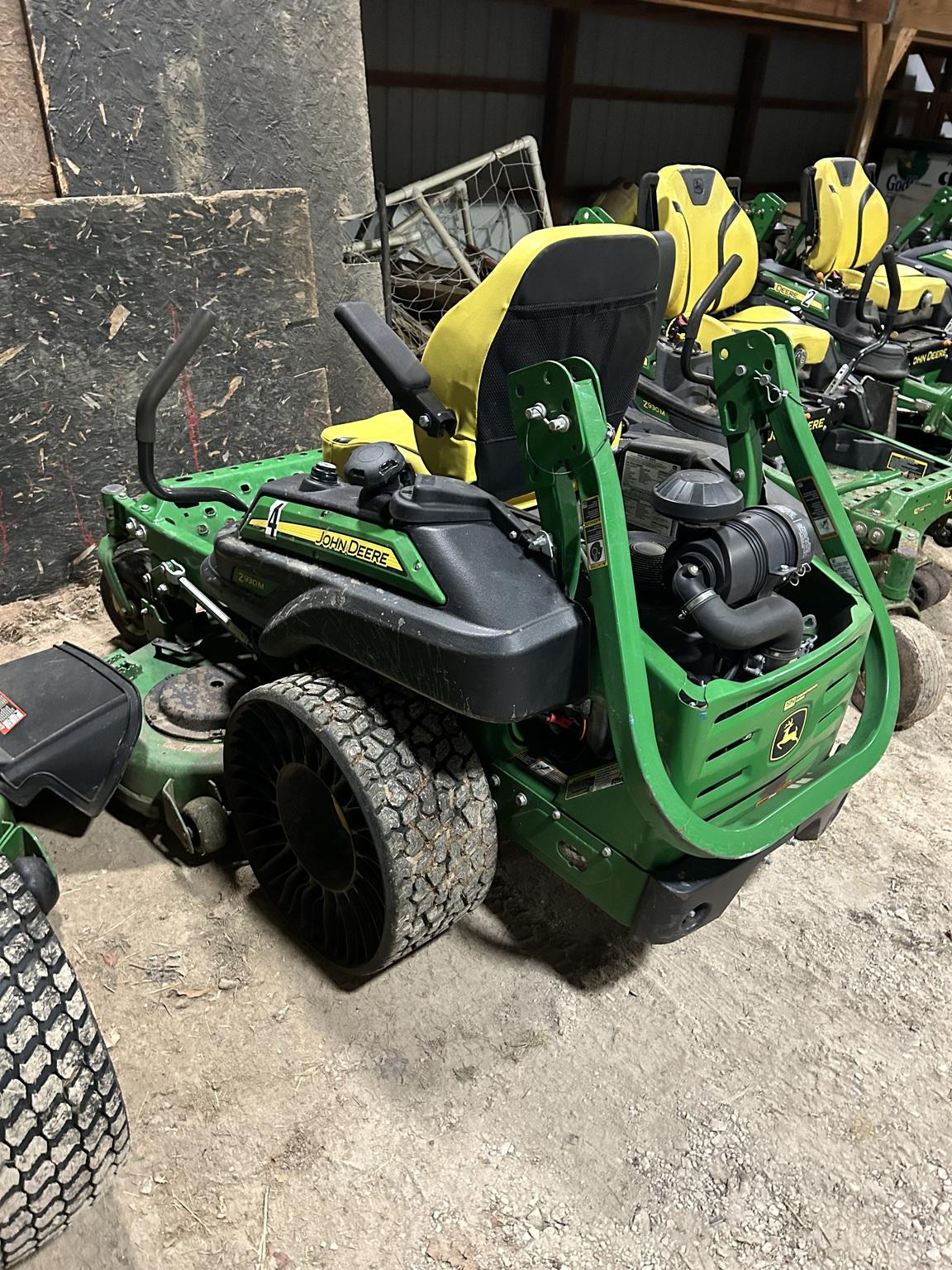 2021 John Deere Z930M Image