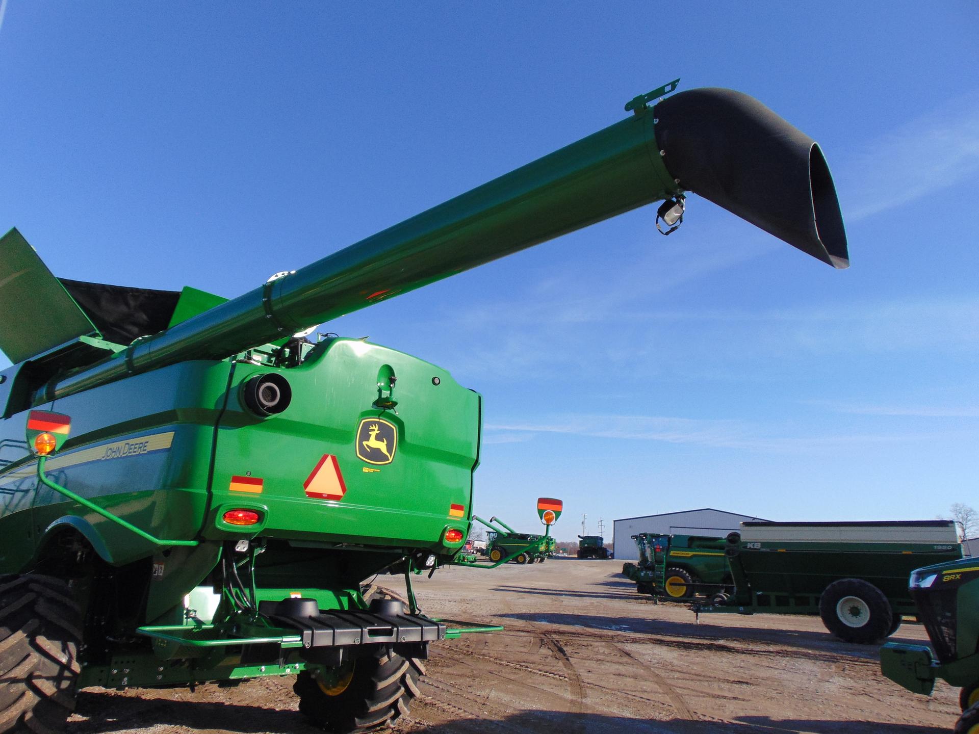 2024 John Deere S780 Image