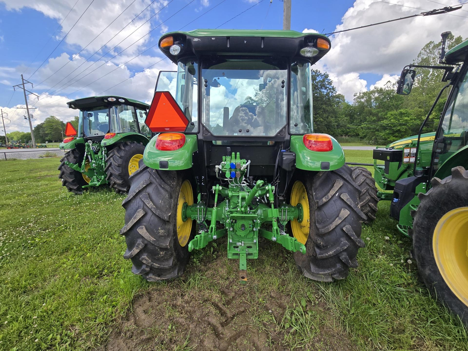 2024 John Deere 5100E Image