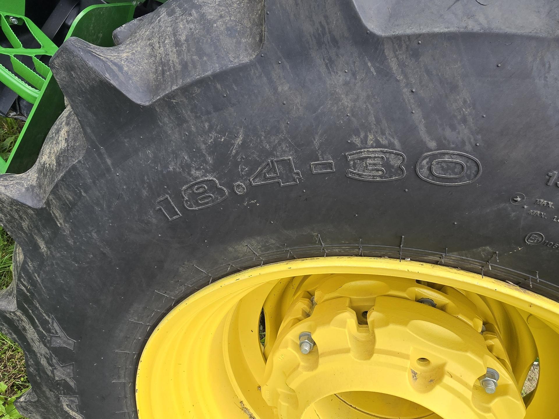 2024 John Deere 5100E Image