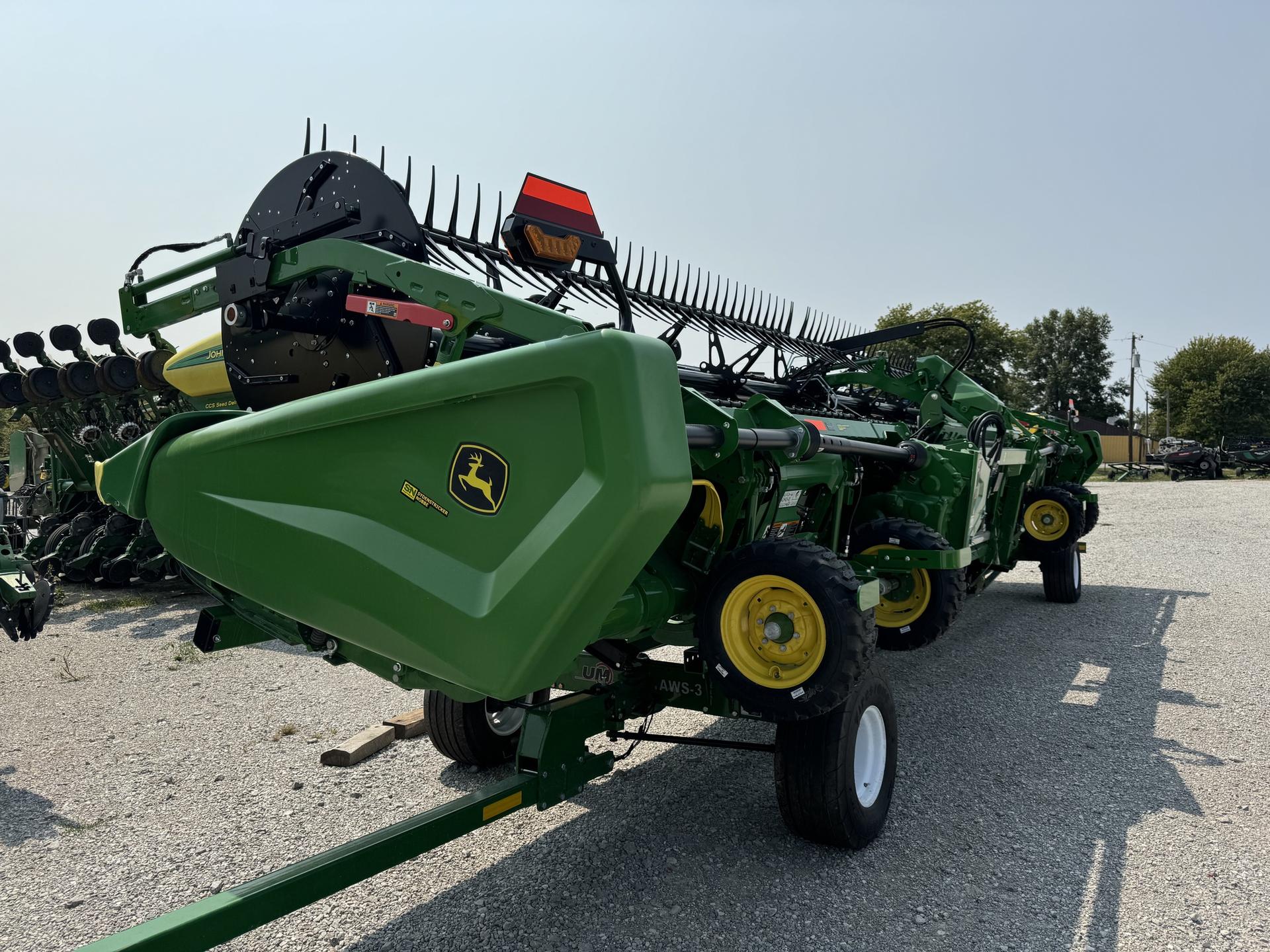 2024 John Deere HD35F Image