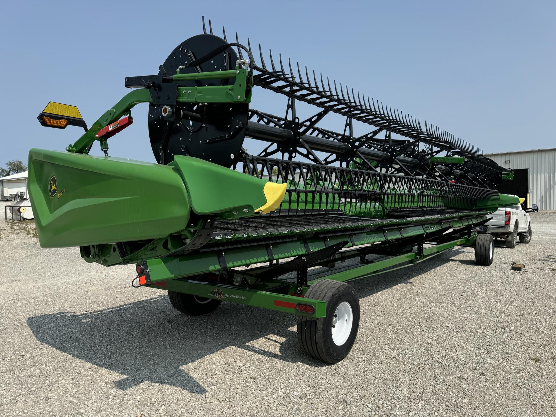 2024 John Deere HD35F Image