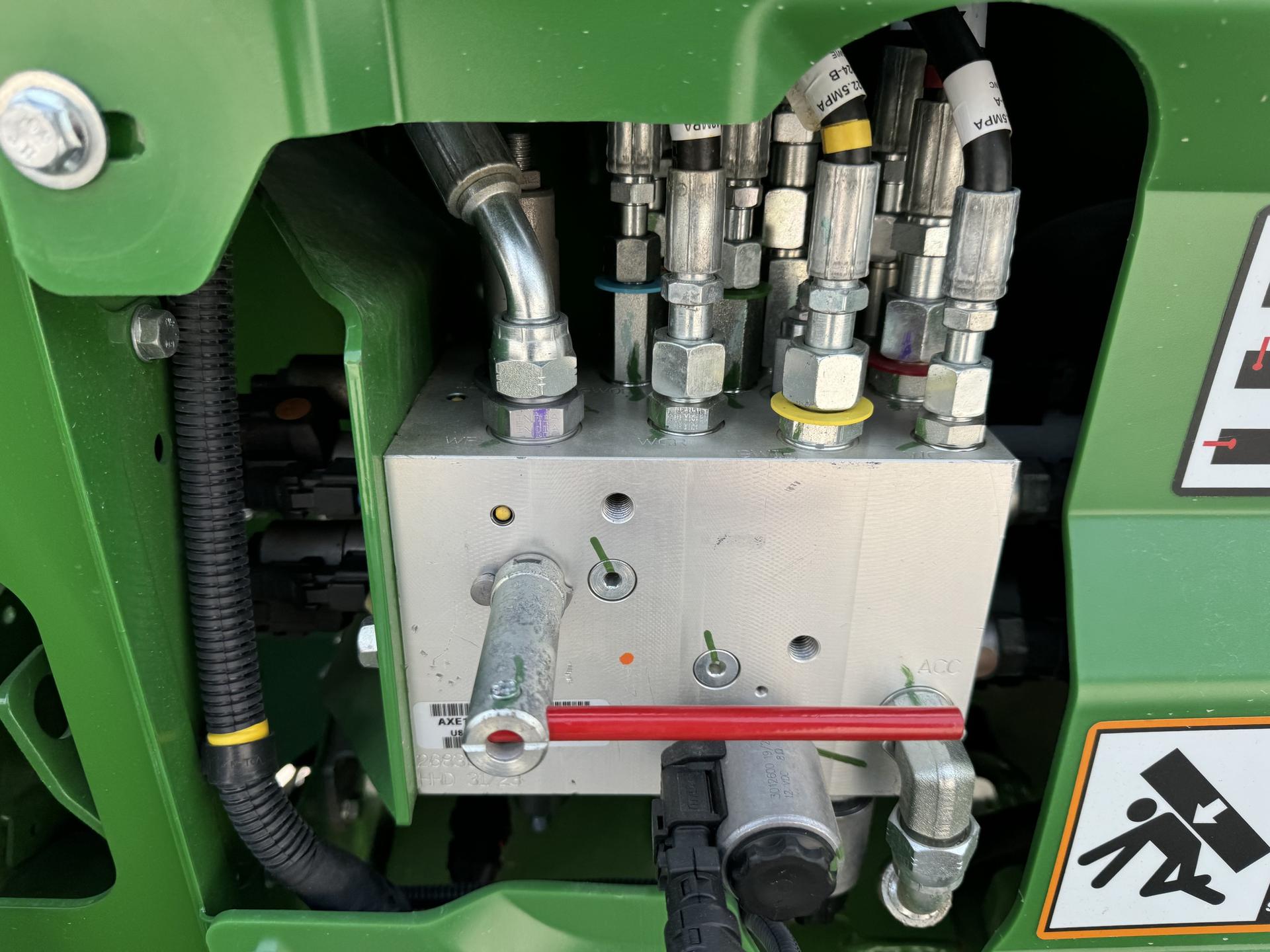 2024 John Deere HD35F Image