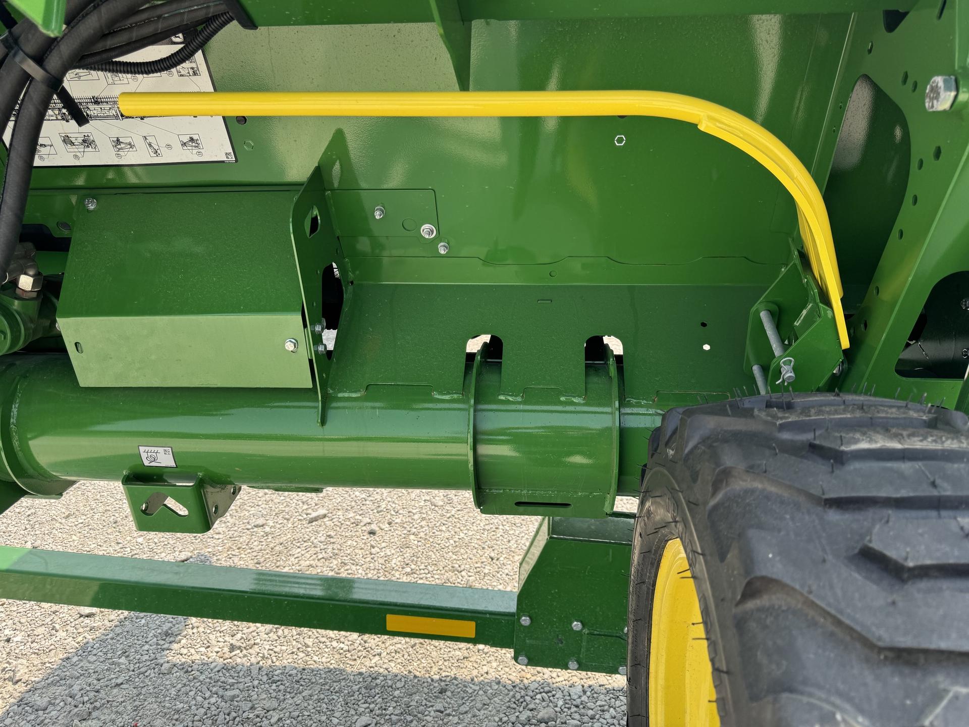 2024 John Deere HD35F Image