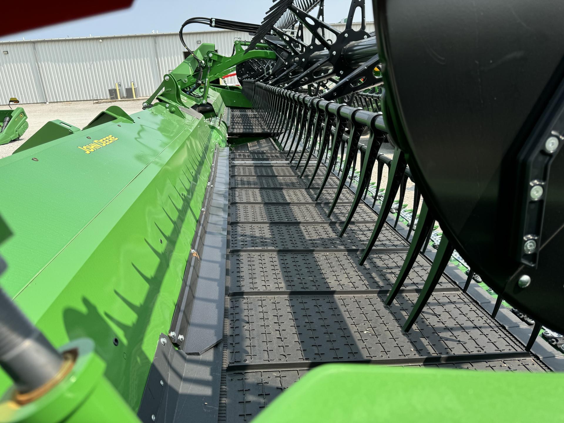 2024 John Deere HD35F Image