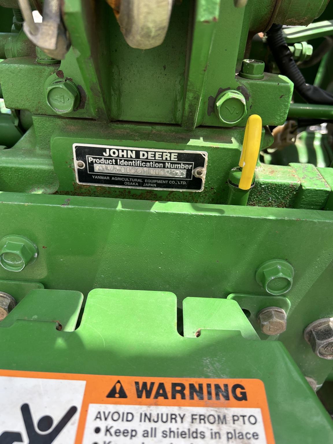 2008 John Deere 3005 Image