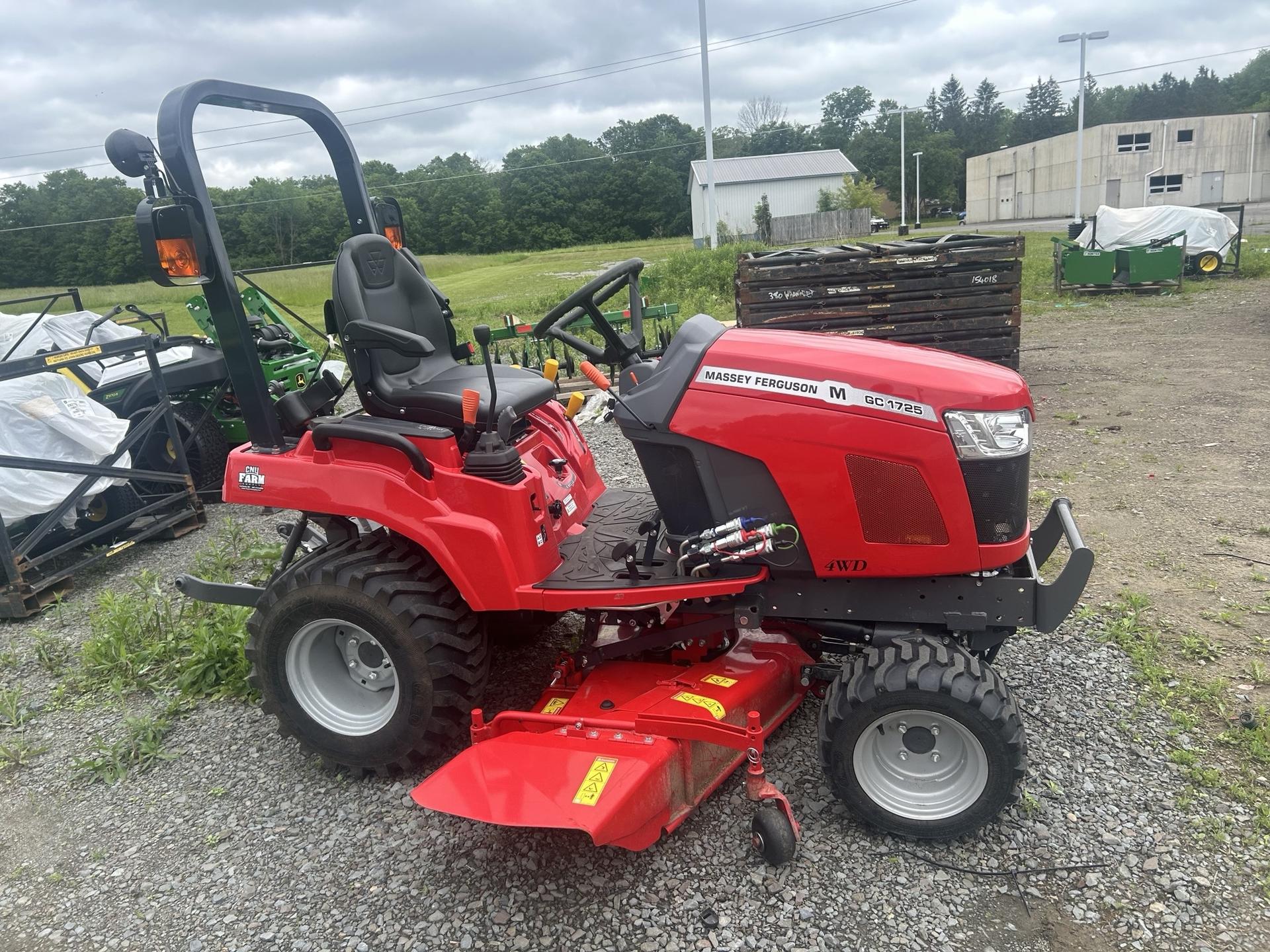2024 Massey Ferguson GC1725M Image