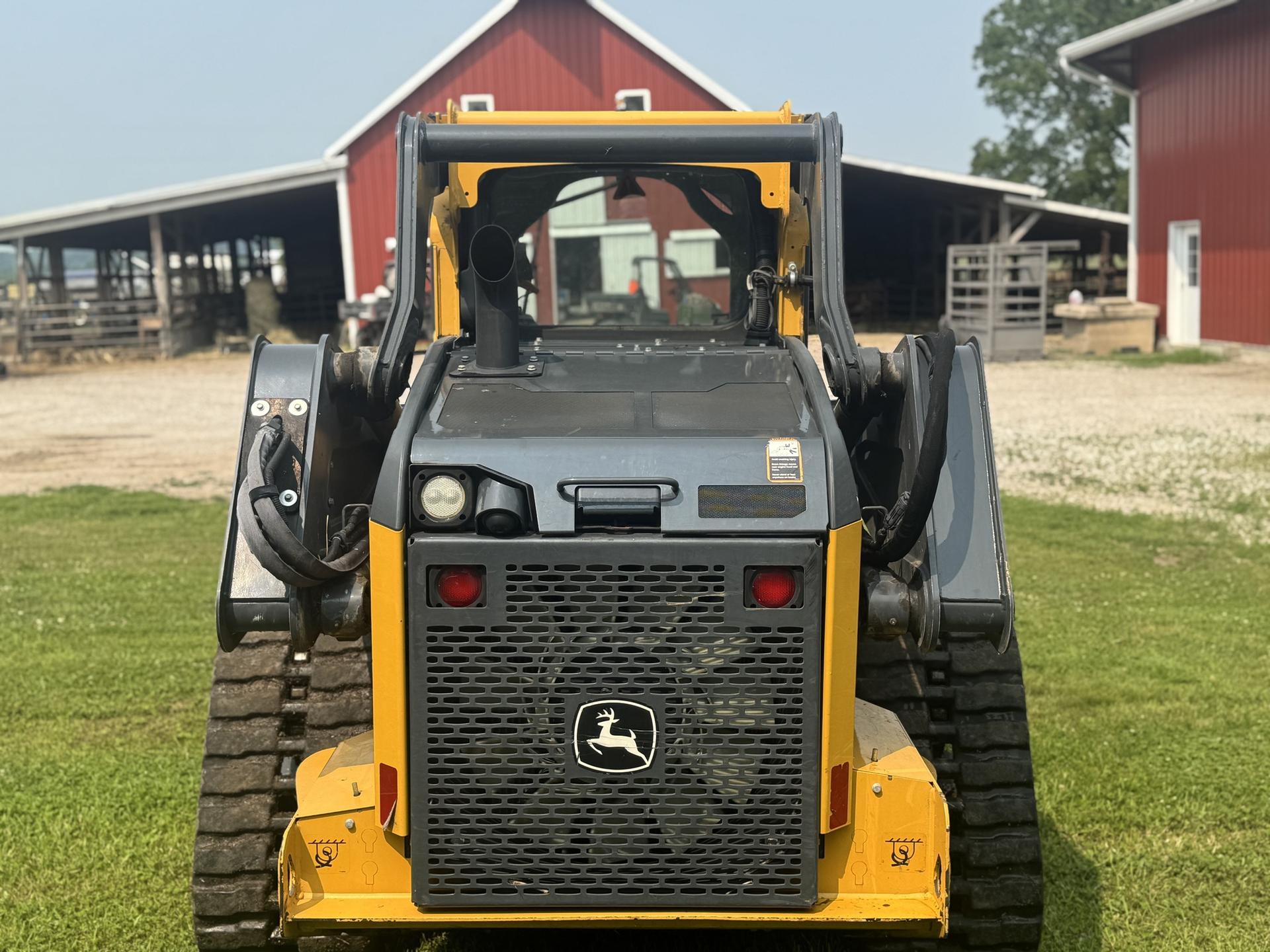 2020 John Deere 325G Image