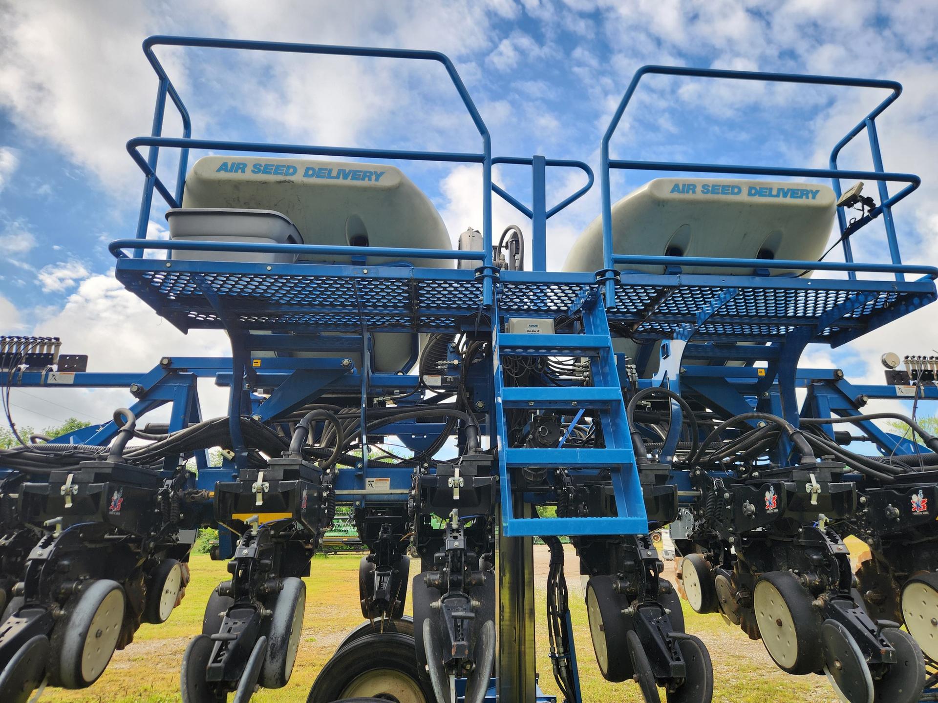 2014 Kinze 3600 Image