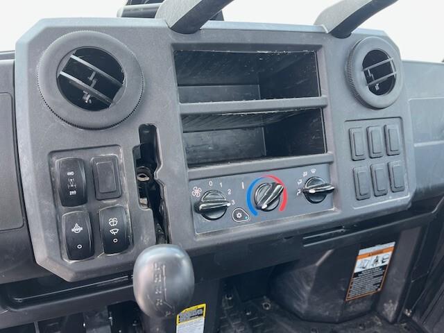 2024 John Deere XUV 835M Image