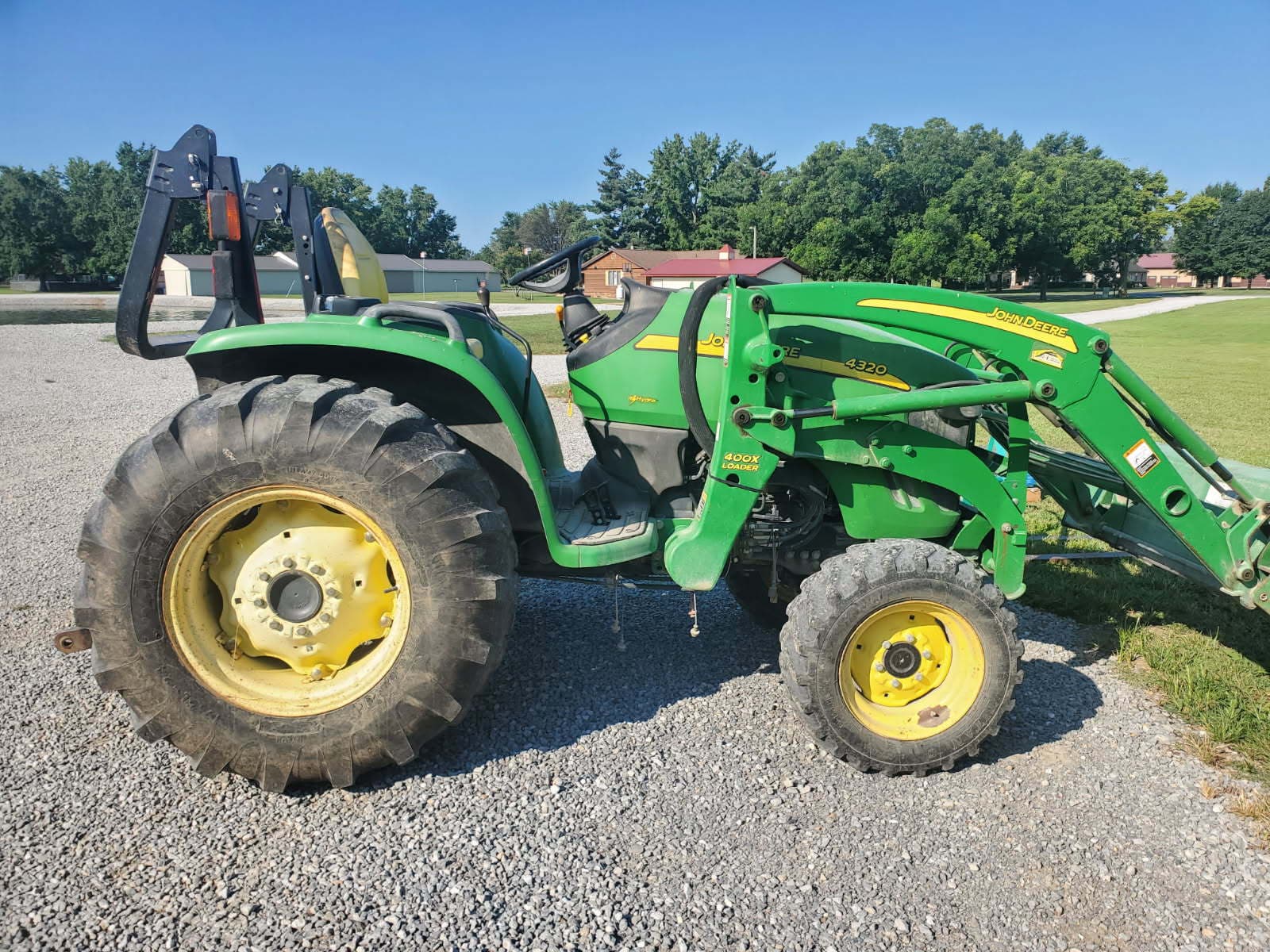 2008 John Deere 4320 Image