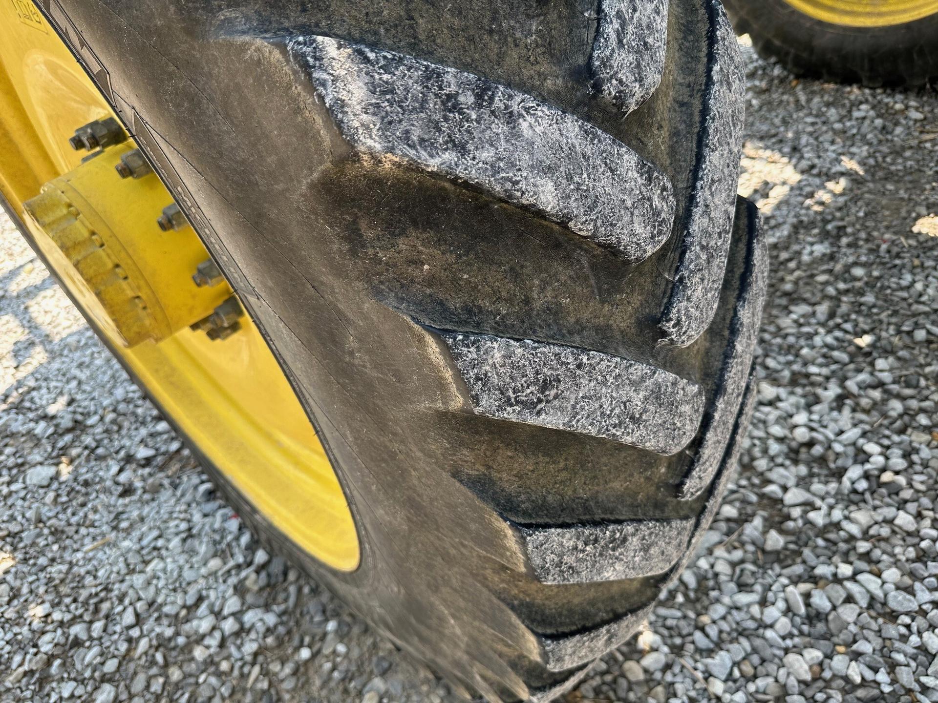 2021 John Deere R4038 Image