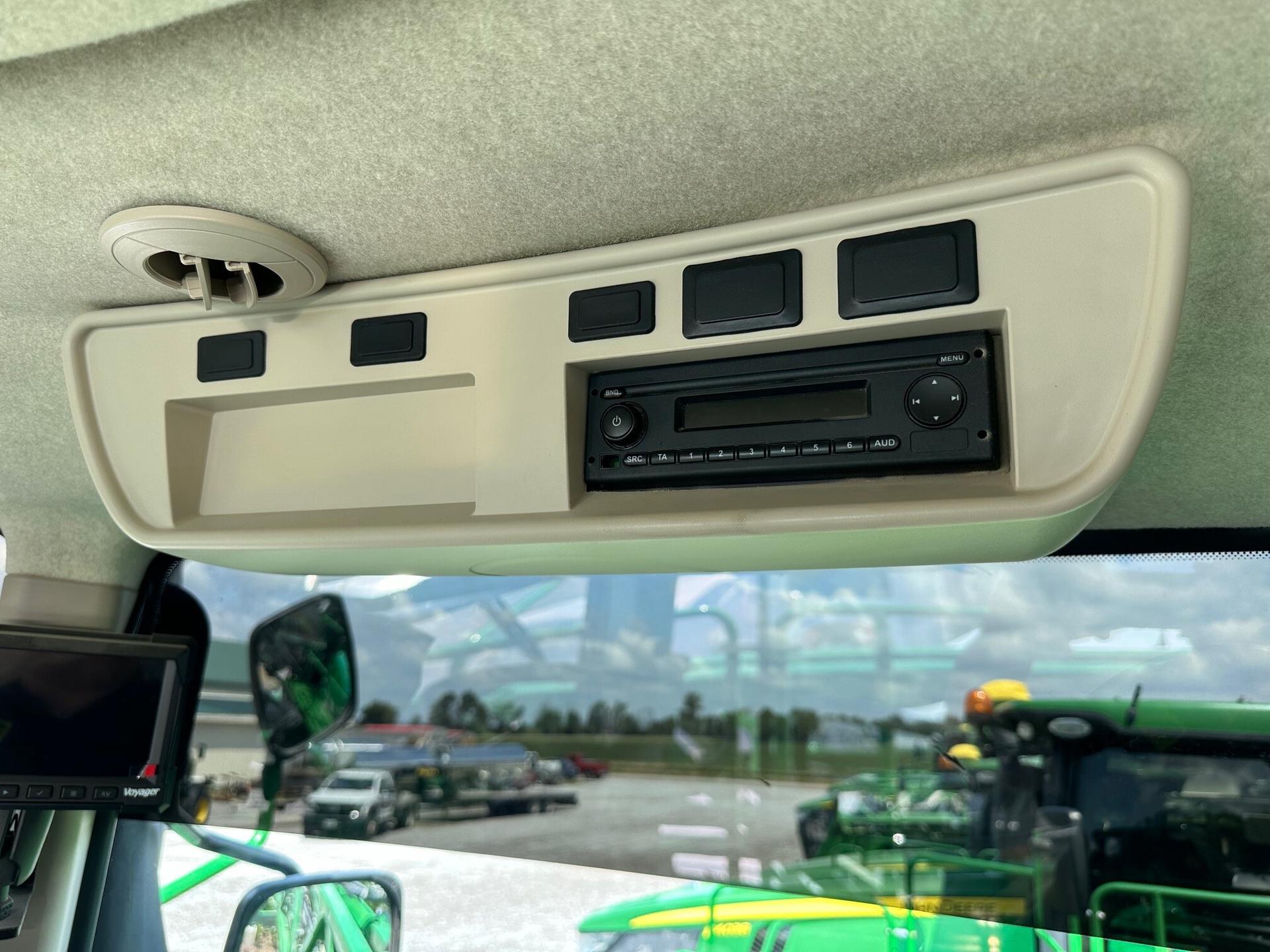 2021 John Deere R4038 Image