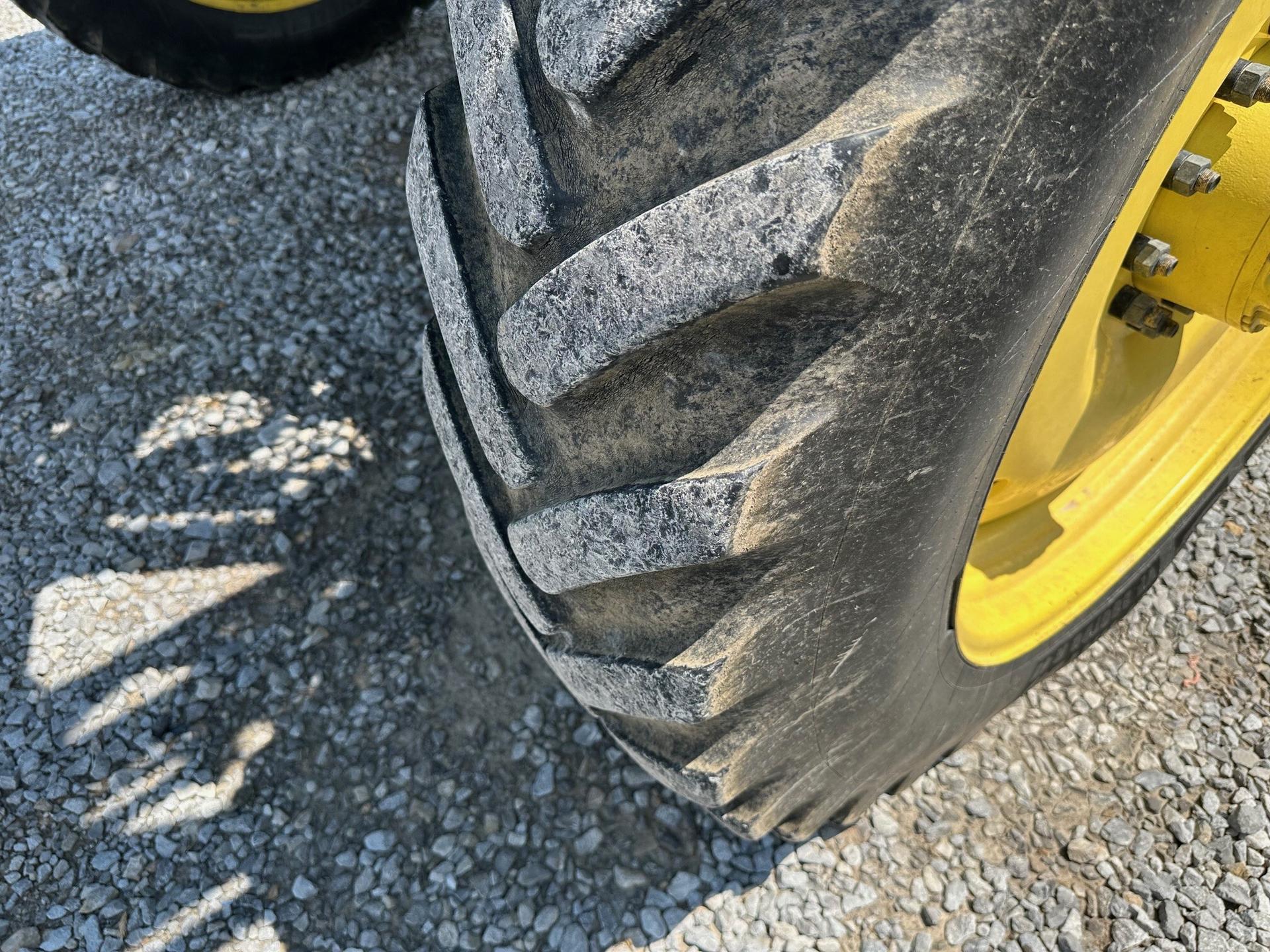 2021 John Deere R4038 Image