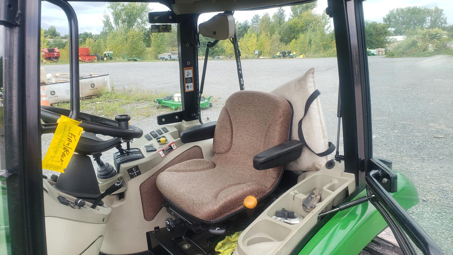 2012 John Deere 3520 Image