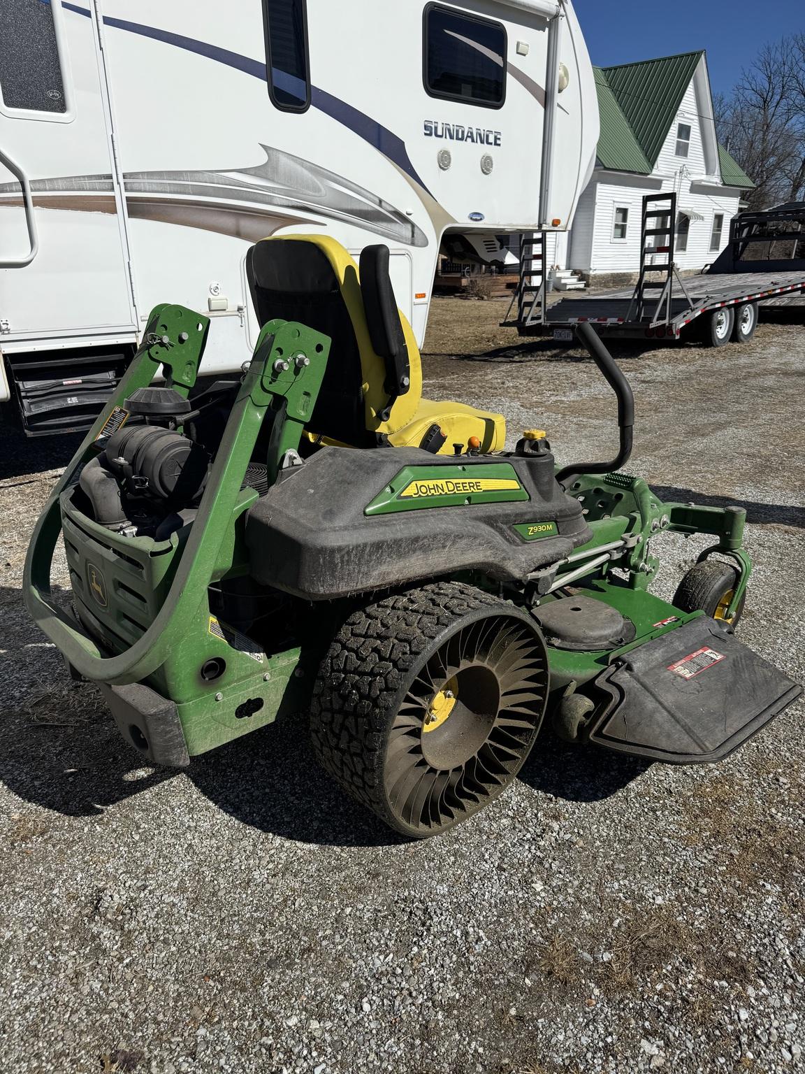 2021 John Deere Z930M Image