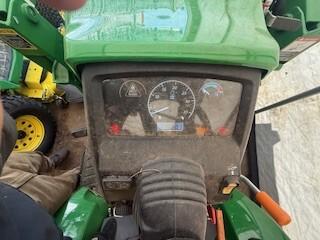 2024 John Deere 2025R Image