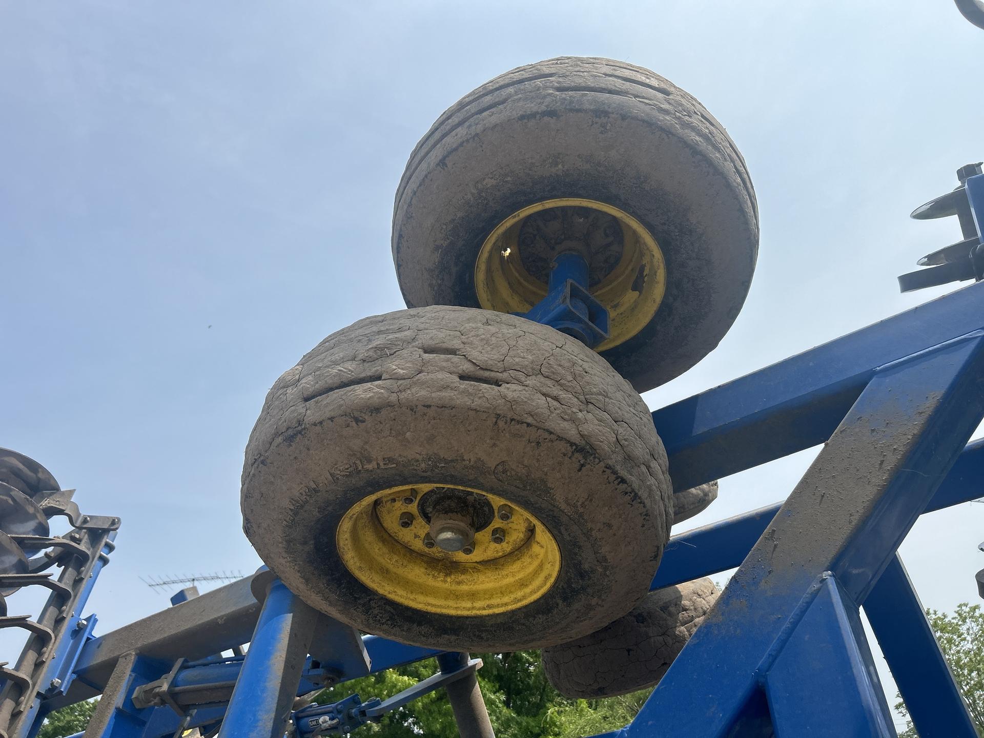 2012 Landoll 7431-29 Image