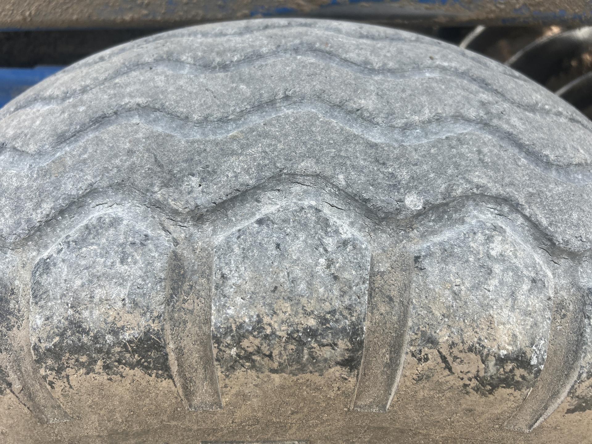2012 Landoll 7431-29 Image