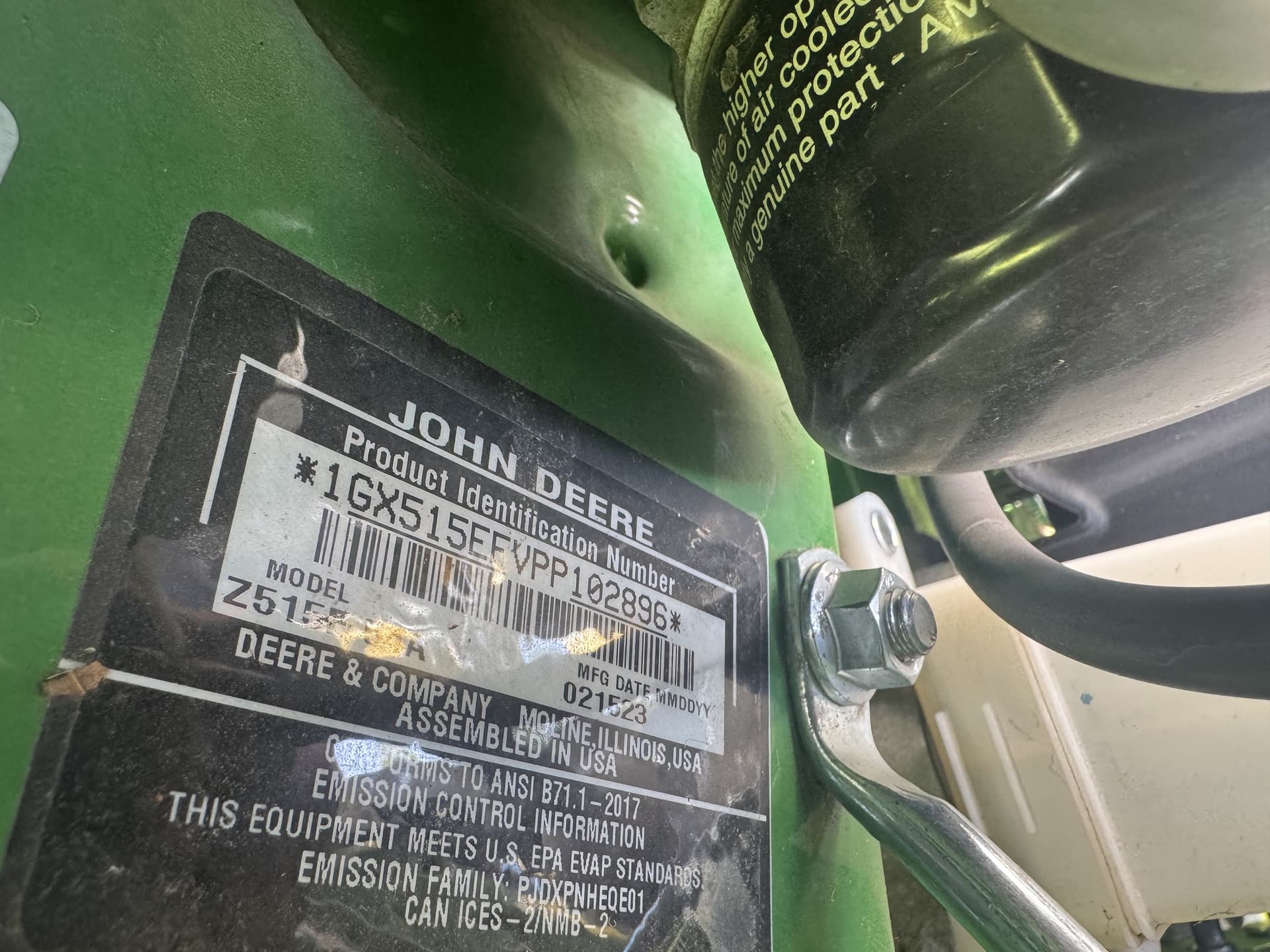 2023 John Deere Z515E Image