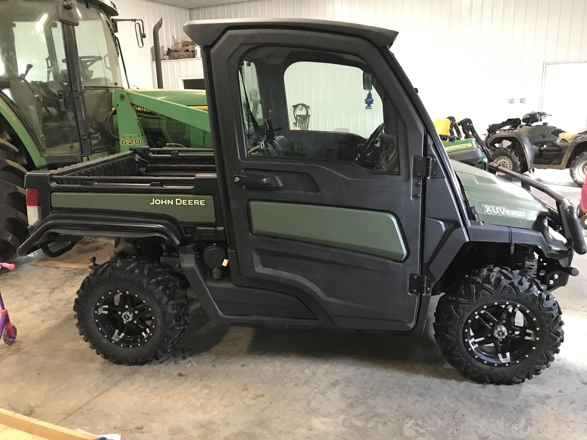 2020 John Deere XUV 835M Image