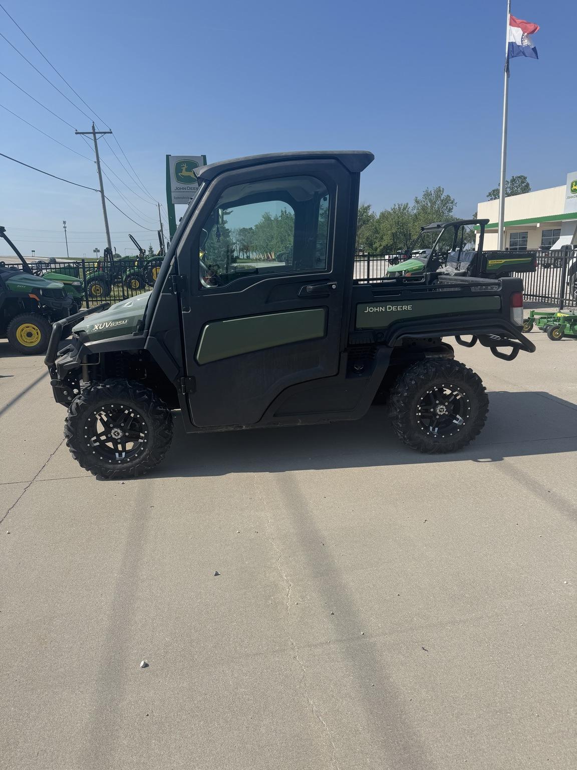 2020 John Deere XUV 835M Image