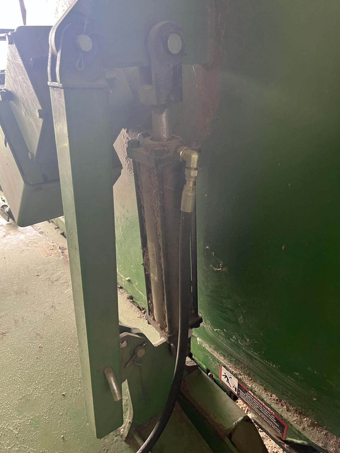 2006 John Deere CX15 Image