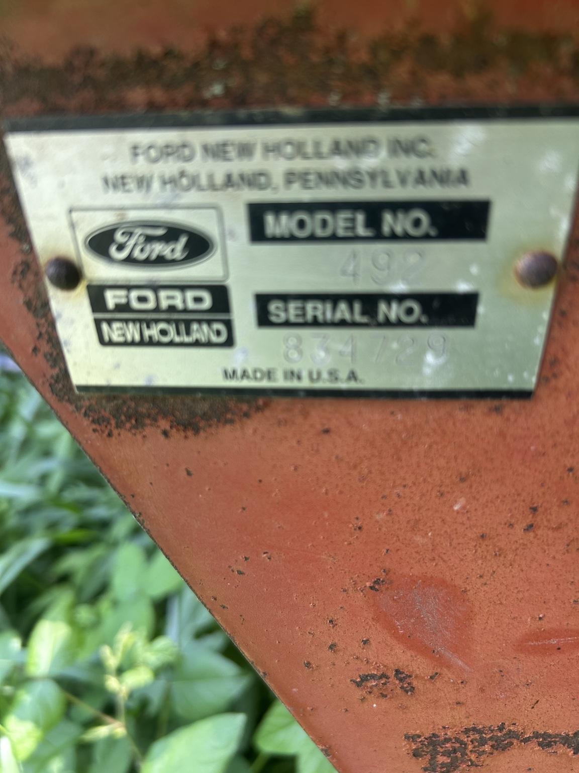 1990 New Holland 492 Image