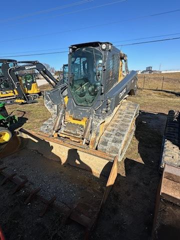 2022 John Deere 331G Image