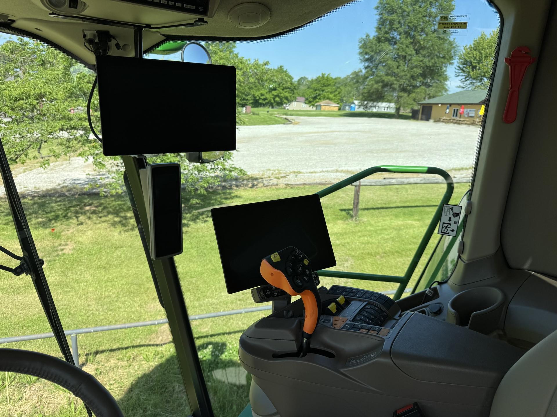 2024 John Deere S770 Image
