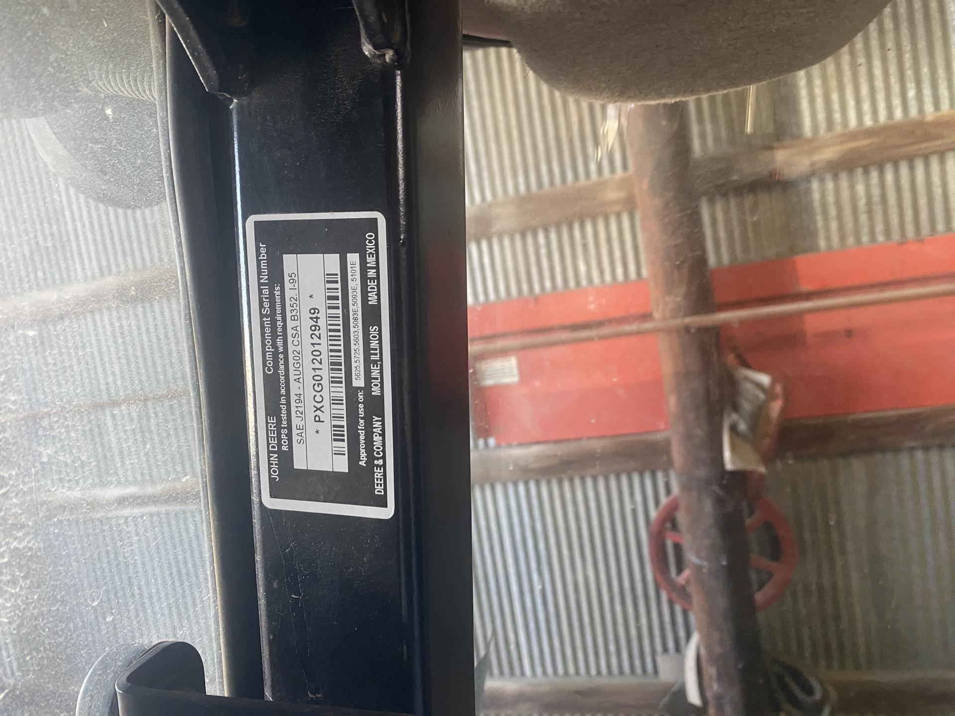 2010 John Deere 5101E Image