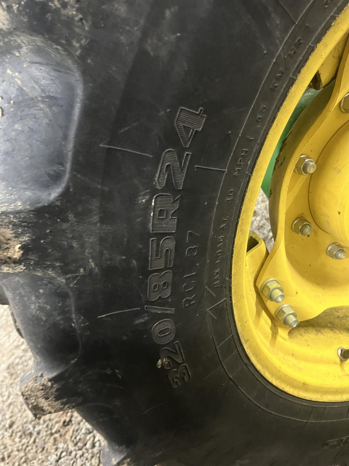 2019 John Deere 5100M Image