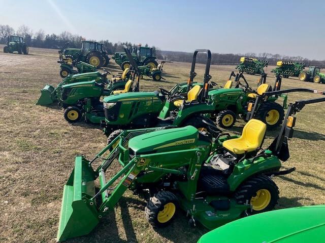 2023 John Deere 1023E Image