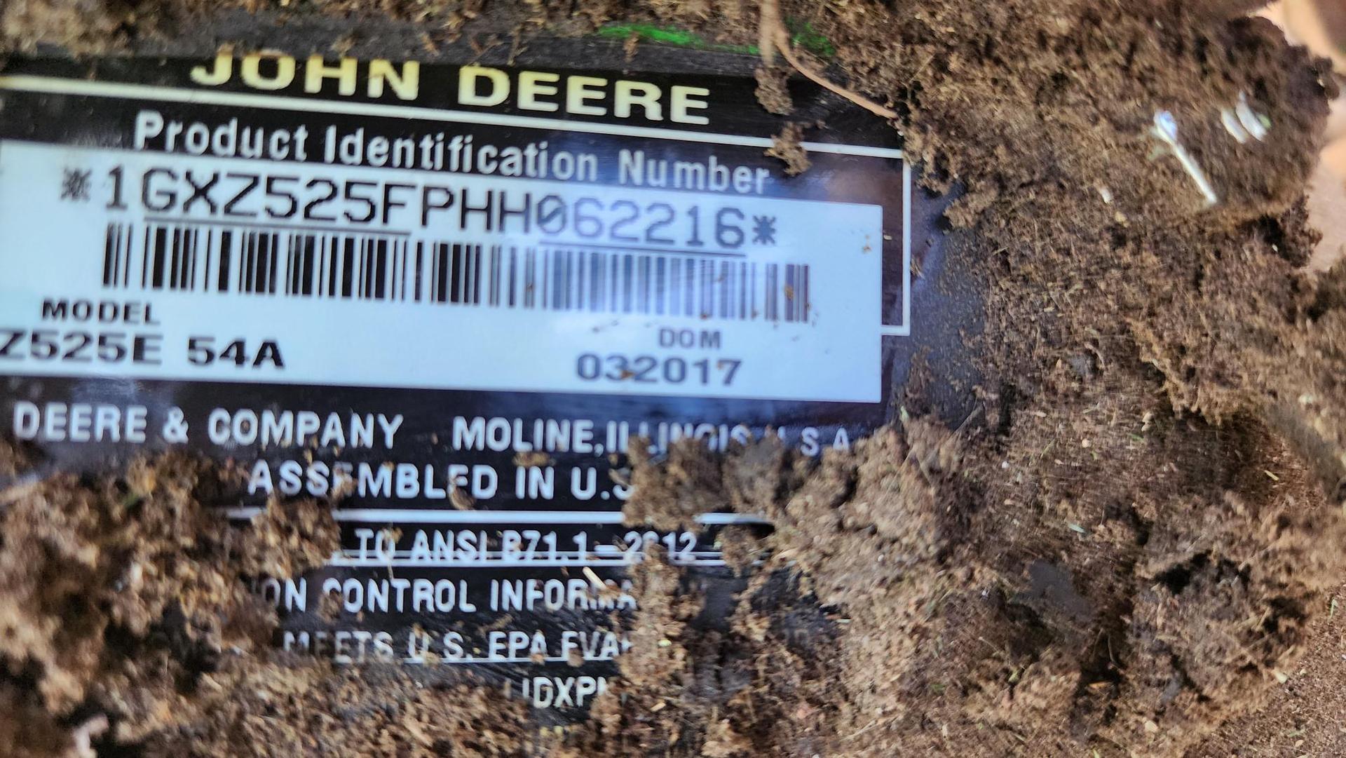 2017 John Deere Z525E Image