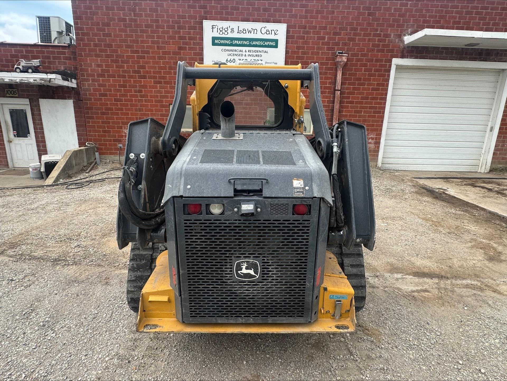 2017 John Deere 331G Image