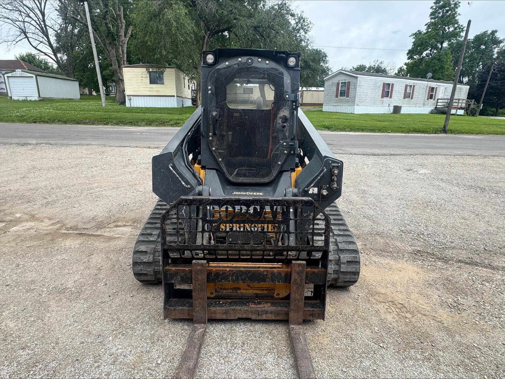 2017 John Deere 331G Image